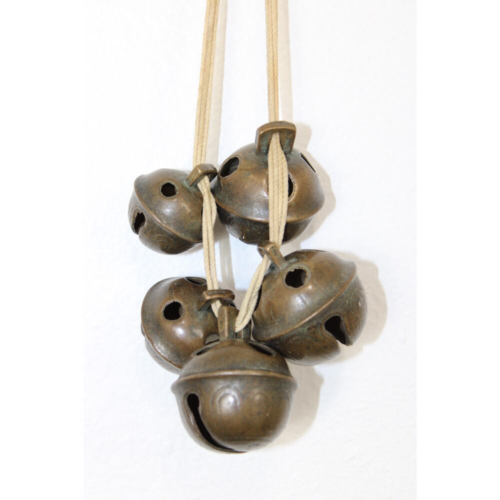 Vintage Brass Jingle Bells Rope Hanging Boho Rustic Door Chime Farmhouse Decor